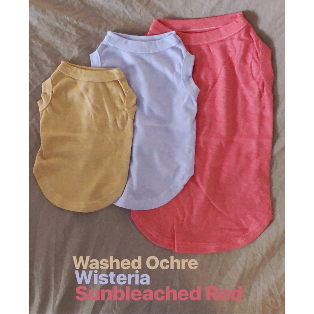 Various sizes and color doggie tees.